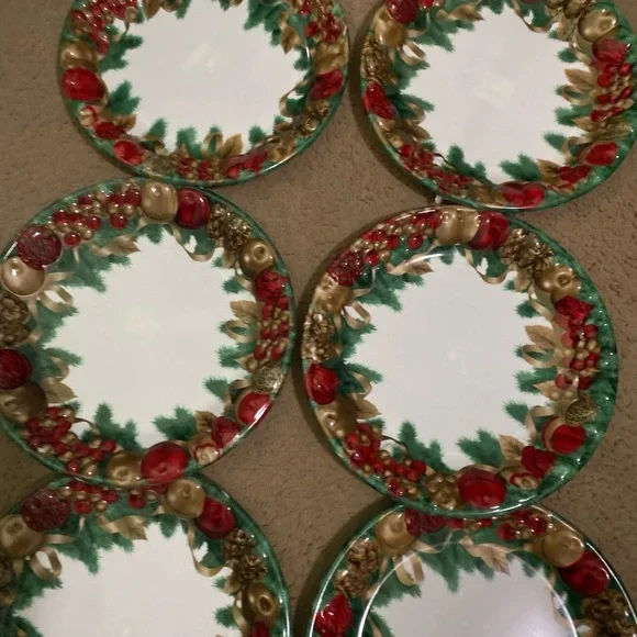 Vintage Set Of 9 Melamine 15”x15”Festive Holiday Large Round Serving 3D Platters - Picture 10 of 15